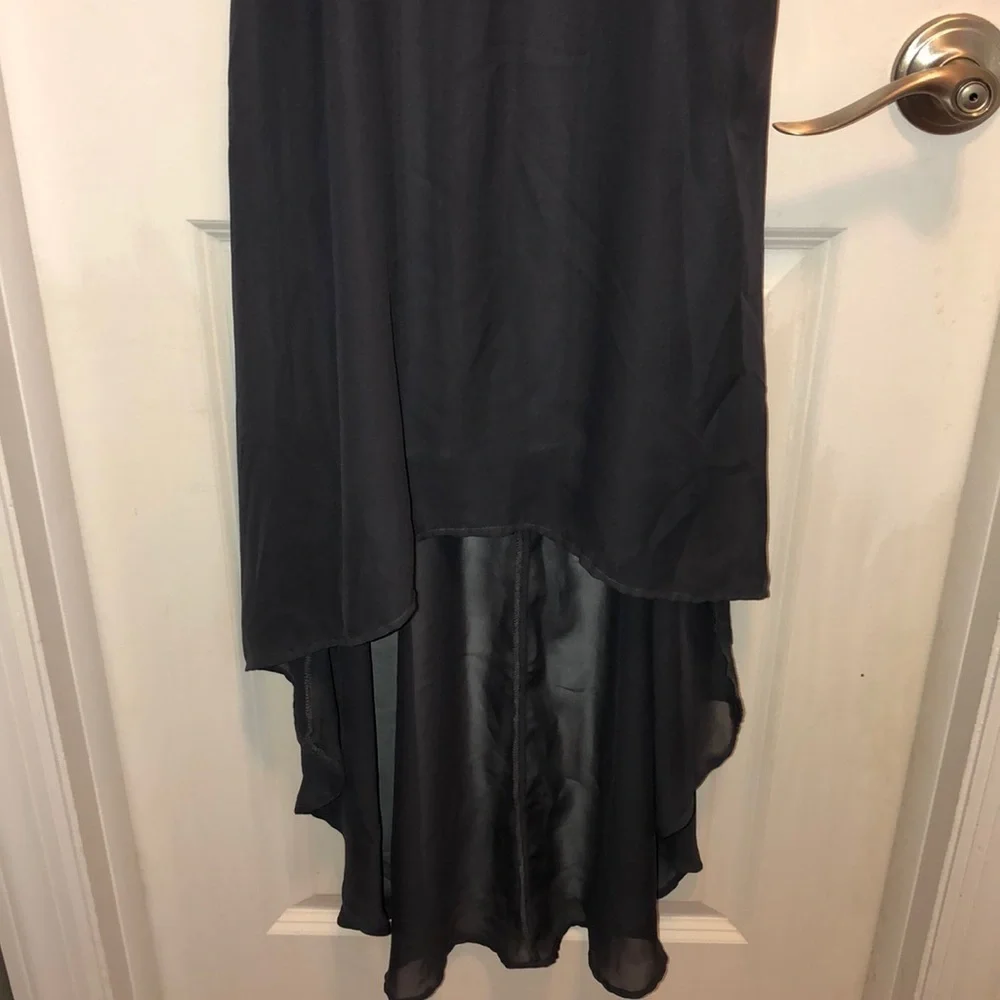 Women’s cutout Dress - Picture 7 of 13